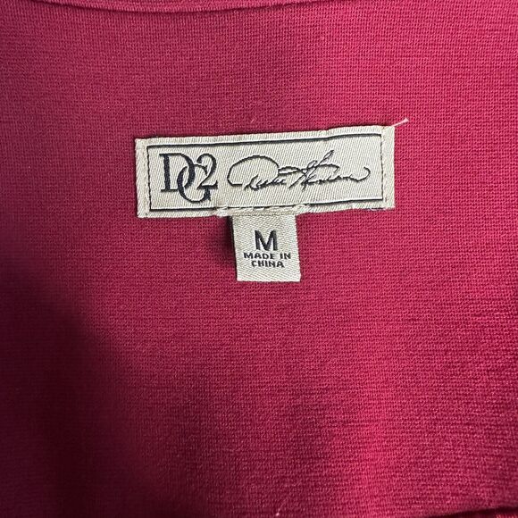 DG2 by Diane Gilman 2 Button Blazer Jacket Zippered Pockets Burgundy Size Medium - Picture 2 of 9